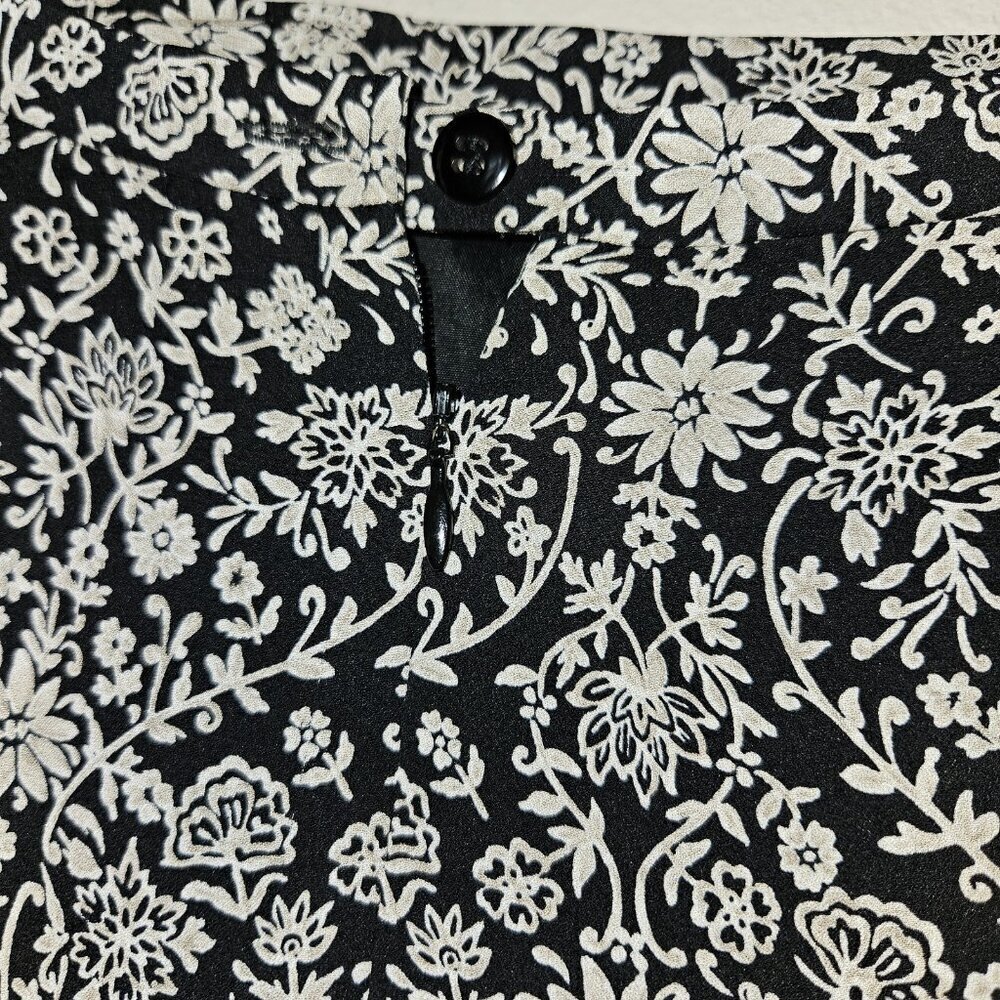 Talbots 100% Silk Floral Midi Skirt 10P Black White Side Slit Petite - Picture 8 of 15